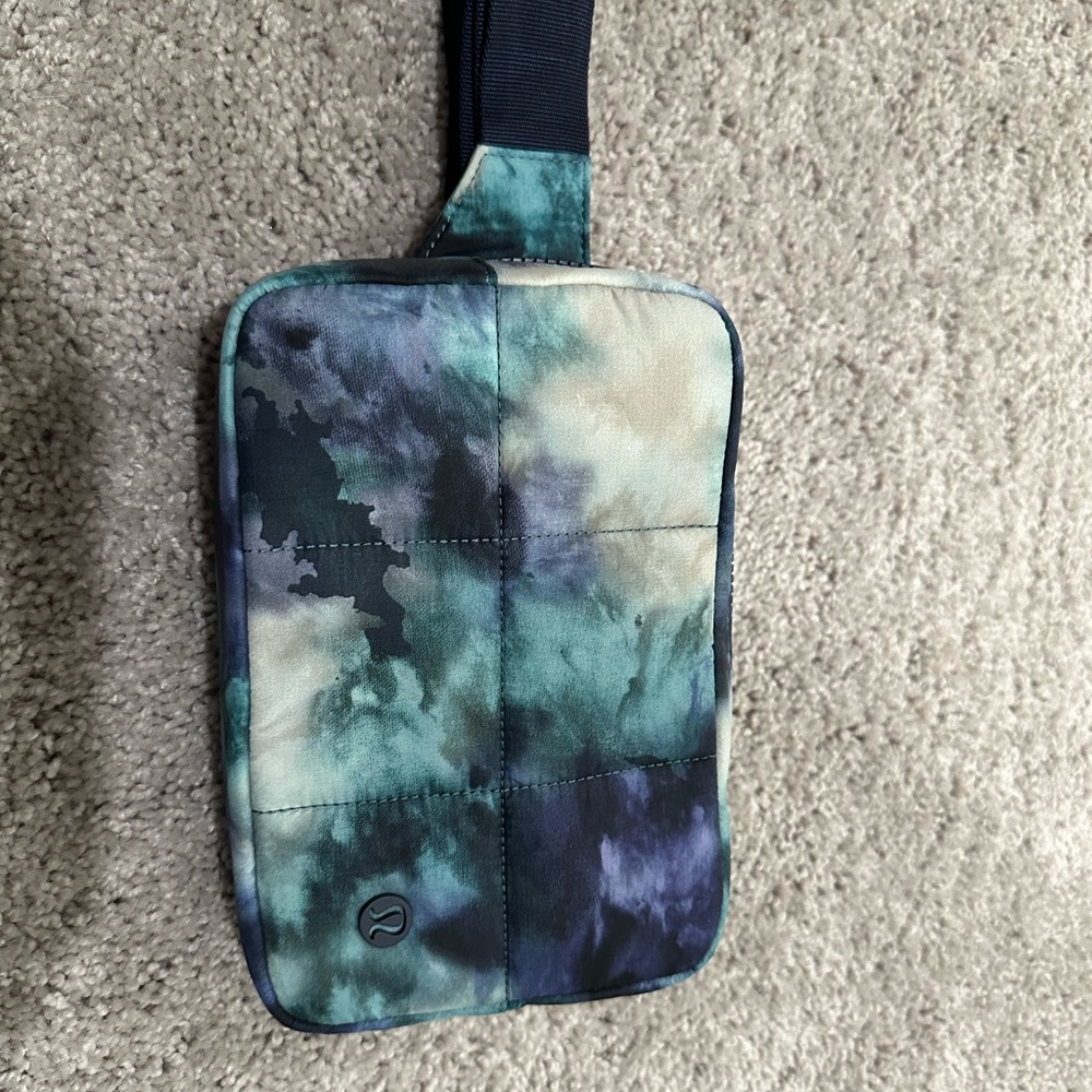 Lululemon large quilted belt bag